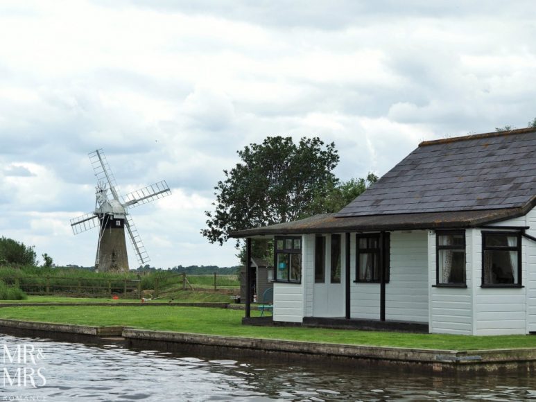 Boating holidays in England how to see the Norfolk Broads in a dayMr