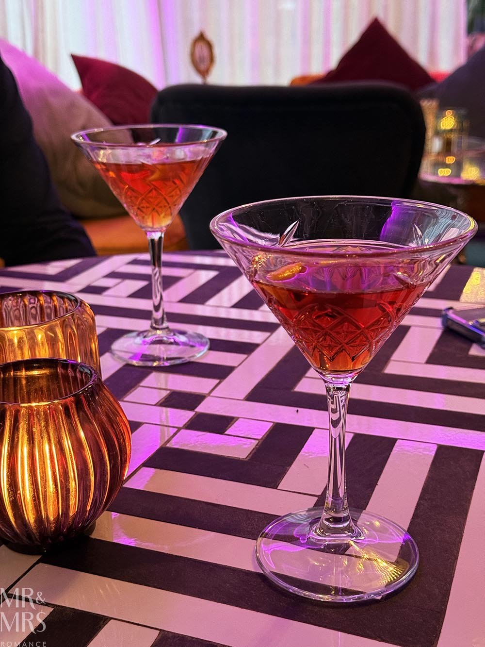 Oriana Motel, Orange NSW - Bela Vista Bar and Manhattan cocktails