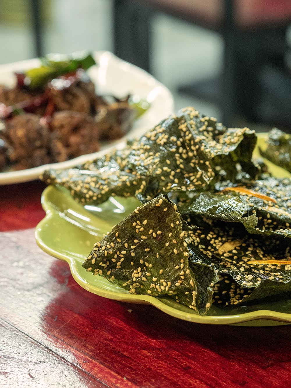 Things to eat in Laos - kaipen (crispy river weed) a delicious beer snack