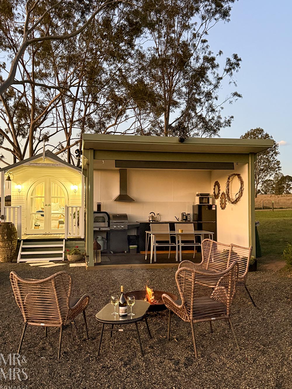 Sun setting over the tiny house. Where to stay in the Hunter Valley / Broke-Fordwich - Villa Vino, Winmark Wines