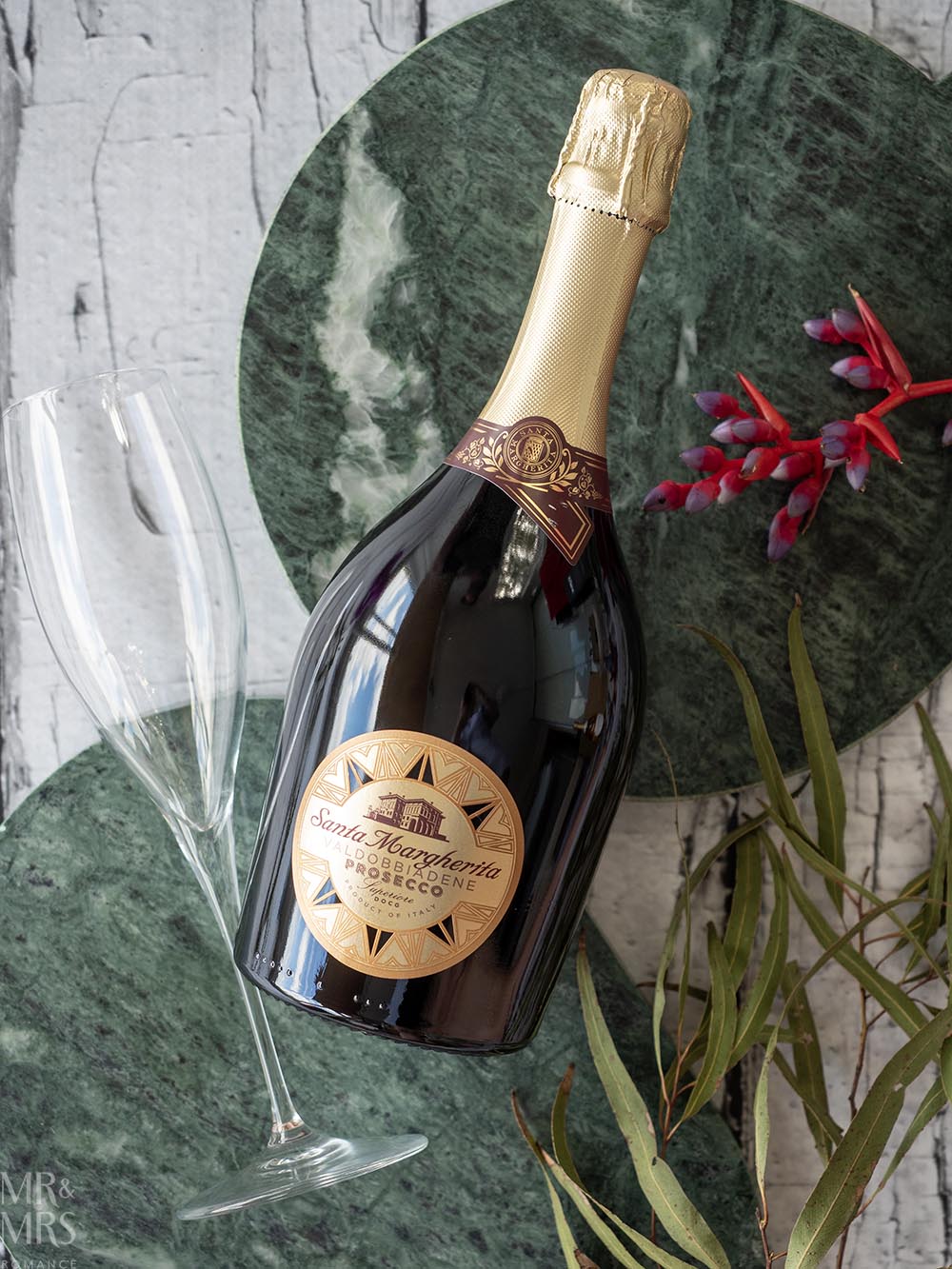 Hint Magazine gift guide 2025 - Christmas drinks gifts - Santa Margherita Prosecco