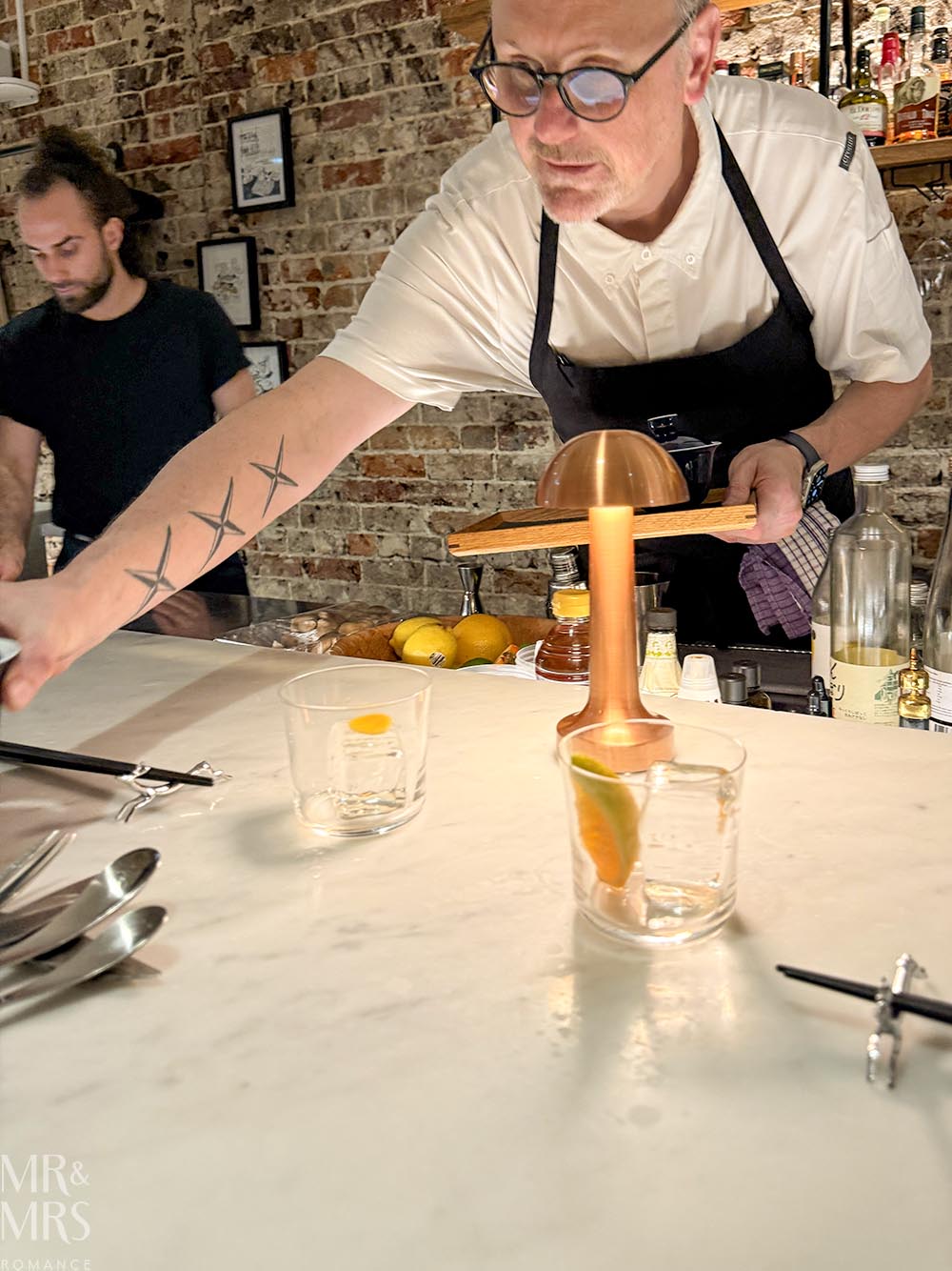 Where to eat in Sydney - romantic dinner - Izy.Aki omakase - owner Darren Templeman