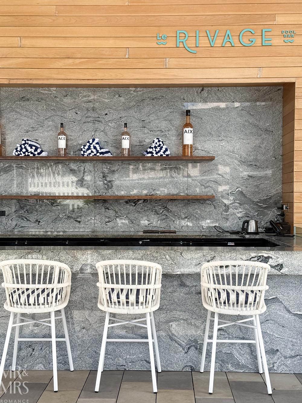 Where to stay in Sydney - Sofitel Darling Harbour - pool bar